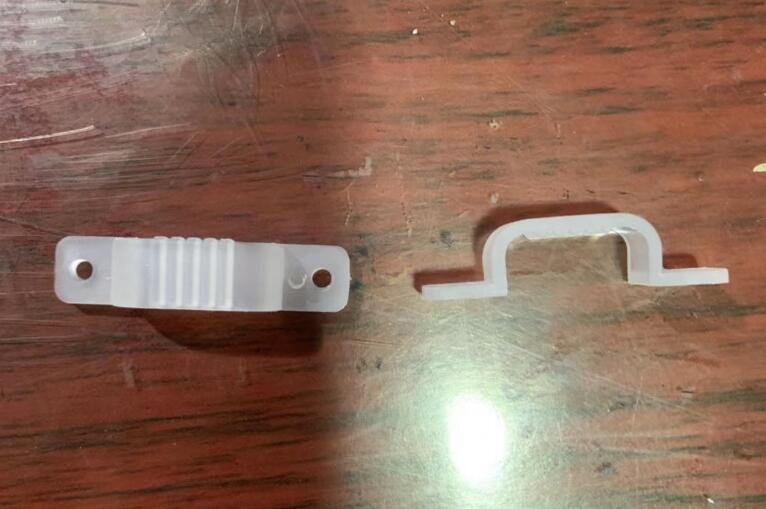 塑胶卡扣样品
